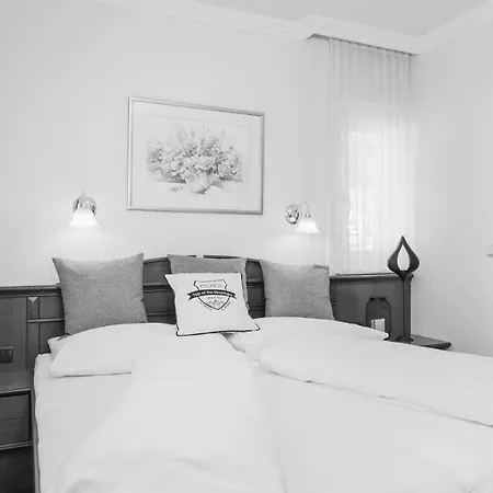 Hotel24steps מלון 4*