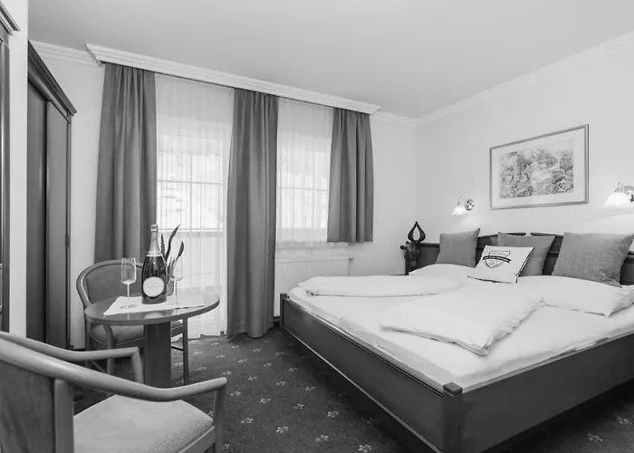 מלון Hotel24steps 4*